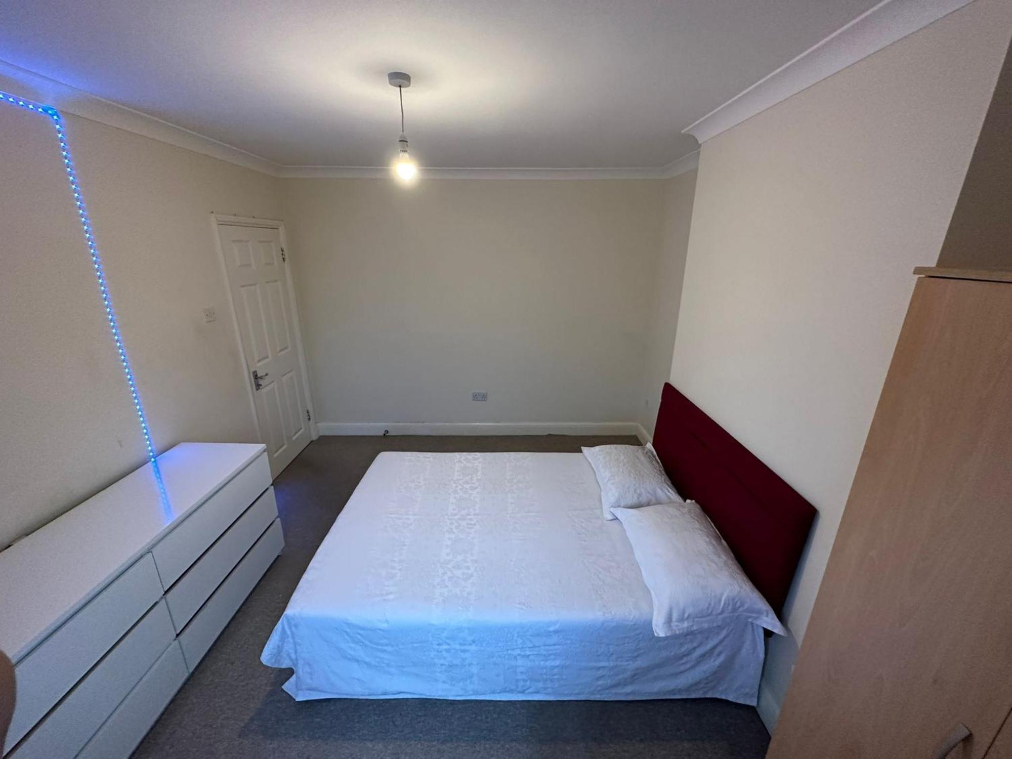 House Dollis Hill Apartment London Exterior photo